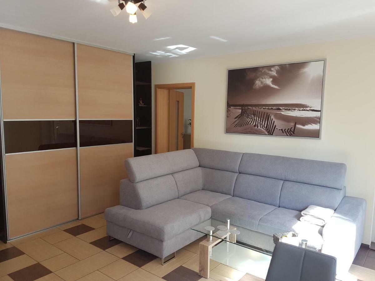 Apartament Z Ogrodkiem Pomerania Kolobrzeg Luaran gambar